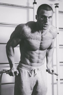 Spor serin vücut geliştirmeci