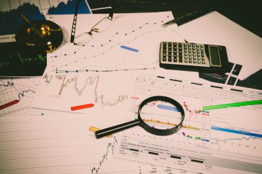 Finansal analizi ve grafikler. Arka plan üzerinde forex ve stok ma