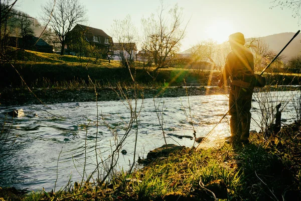 Pesca sul fiume — Foto Stock