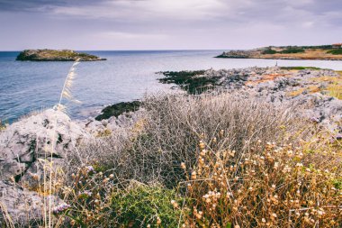 uçurumdan deniz manzarası