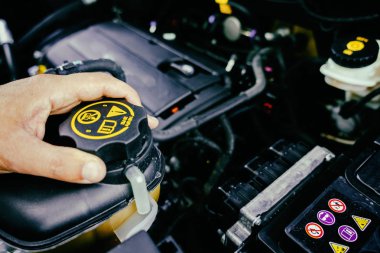 Arabanın motoru teknik onay