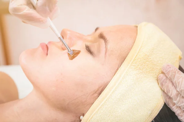 Cosmetología en el fondo del salón de spa — Foto de Stock