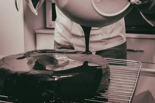 Cozinha de confeitaria. Bolo de cozinha e pastelaria — Fotografia de Stock