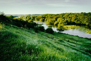 Muhteşem doğa, güzel ormanları ve çayırlar