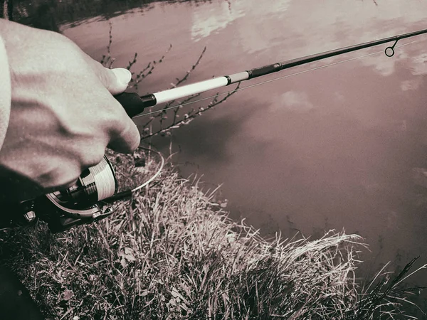 Halászat a tóban — Stock Fotó
