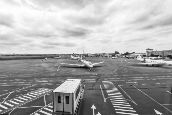 Vin Aéroport Attente Vol — Photo