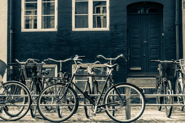 具有哥本哈根旅行背景的漂亮街道 — 图库照片