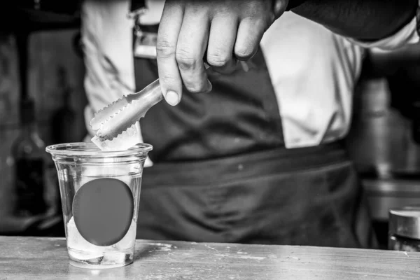 Mojito Making Sfondo Caffè — Foto Stock