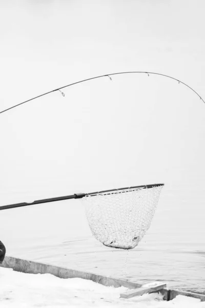 Pesca Alla Trota Fondo Scuro — Foto Stock