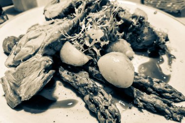 Sebzeli ızgara dana eti.