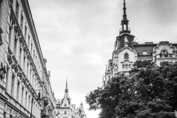 壮大なプラハの古代建築 — ストック写真