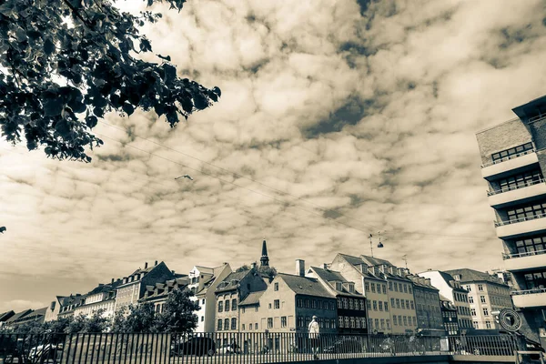 Copenhague Dinamarca Julio 2019 Famoso Christianshavn Con Coloridos Edificios Barcos —  Fotos de Stock