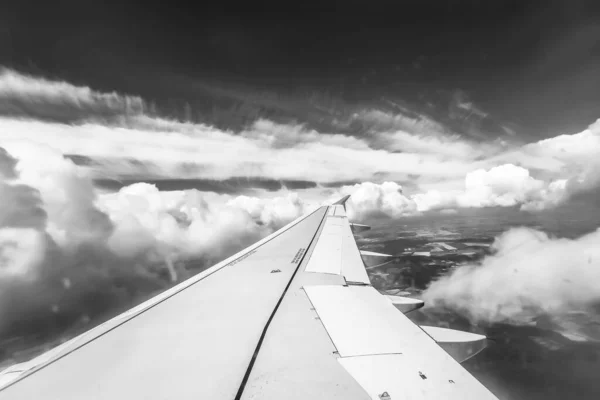 Vista Desde Ventana Del Avión Ala —  Fotos de Stock