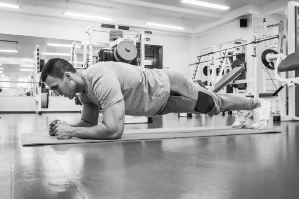 Man Goes Sports Gym — Stock Photo, Image