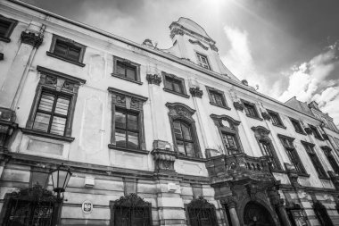 Wroclaw şehrinin caddeleri ve evleri. Şehir manzarası