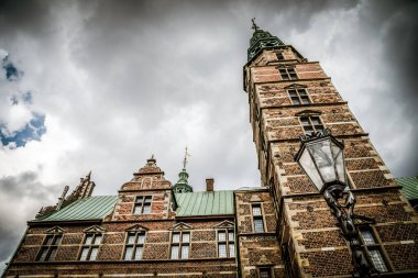 Kopenhag, Danimarka - 24 Temmuz 2019. Kopenhag 'daki Güzel Rosenborg Kalesi
