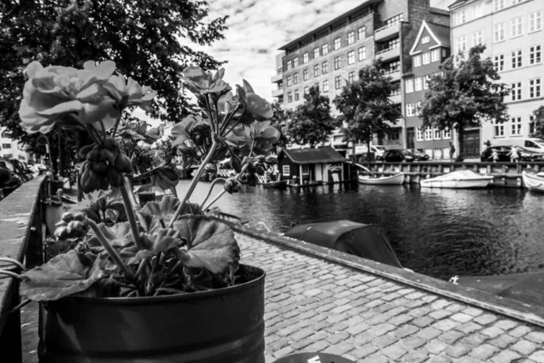 Copenaghen Danimarca Luglio 2019 Famoso Christianshavn Con Edifici Colorati Barche — Foto Stock