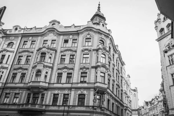 Piękne Ulice Architektura Jesiennej Pragi — Zdjęcie stockowe