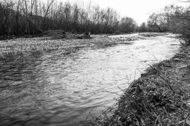 Dağların ve nehirlerin güzel doğası