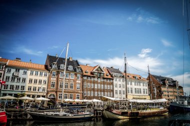 Kopenhag, Danimarka - 18 Temmuz 2019. Güzel Kopenhag mimarisi, Kopenhag 'da seyahat