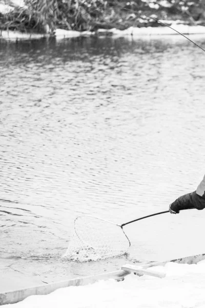 Pesca Alla Trota Sul Lago — Foto Stock