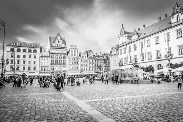 Rynek Centralny Wrocławiu Starymi Kolorowymi Domami — Zdjęcie stockowe