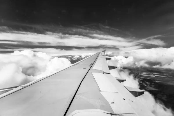 Vista Desde Ventana Del Avión Ala —  Fotos de Stock