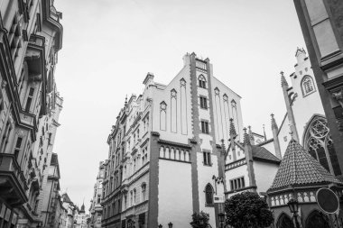 Güz Prag 'ın güzel sokakları ve mimarisi