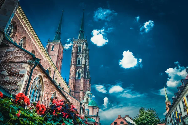 Замечательная Архитектура Вроцлавская Церковь — стоковое фото