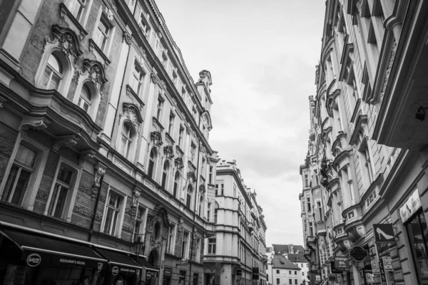 Schöne Straßen Und Architektur Des Herbstlichen Prag — Stockfoto