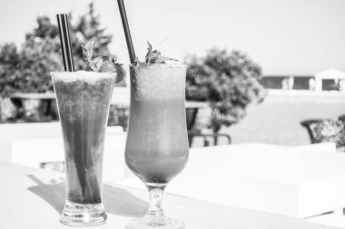 Sahil resort Bar'da kokteyller