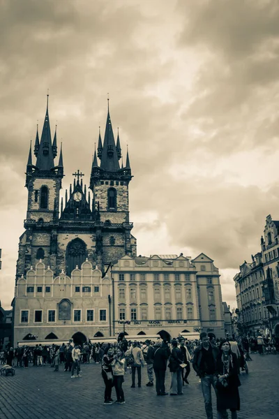 Schöne Straßen Und Architektur Des Herbstlichen Prag — Stockfoto