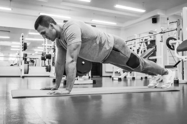 Man Goes Sports Gym — Stock Photo, Image