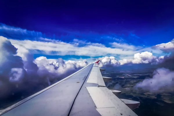 Vista Desde Ventana Del Avión Ala —  Fotos de Stock