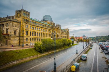 Güz Prag 'ın güzel sokakları ve mimarisi
