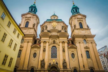 Güz Prag 'ın güzel sokakları ve mimarisi