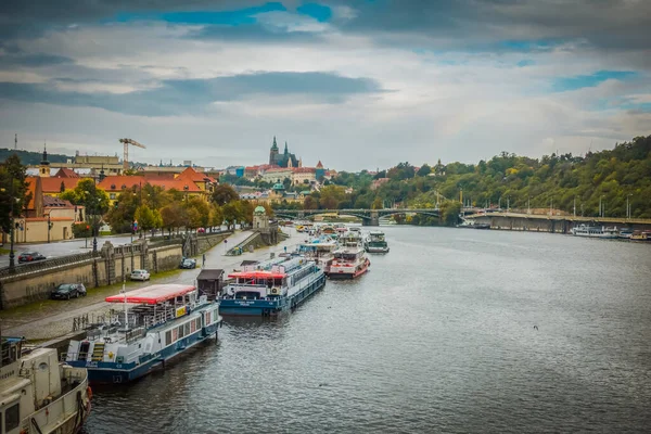 Prachtige Straten Architectuur Van Herfst Praag — Stockfoto