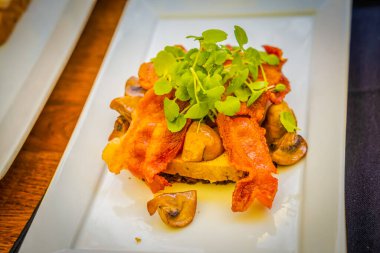 Geleneksel Danimarka Sandviçleri Tabakta