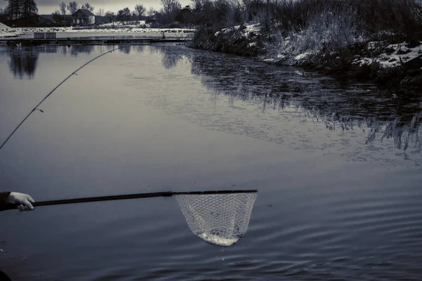 Pesca Alla Trota Sul Lago — Foto Stock