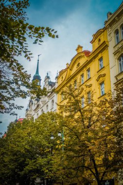 Güz Prag 'ın güzel sokakları ve mimarisi