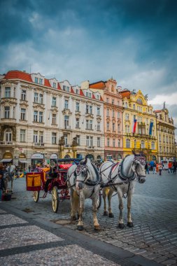 Güz Prag 'ın güzel sokakları ve mimarisi