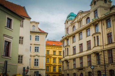 Güz Prag 'ın güzel sokakları ve mimarisi