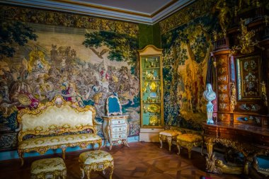 Kopenhag 'daki Rosenborg Kalesi' nin güzel odaları