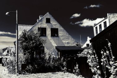 Resimli bir köyde güzel bir Danimarka mimarisi