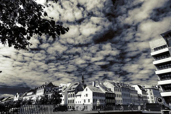 Copenhague Dinamarca Julio 2019 Famoso Christianshavn Con Coloridos Edificios Barcos — Foto de Stock