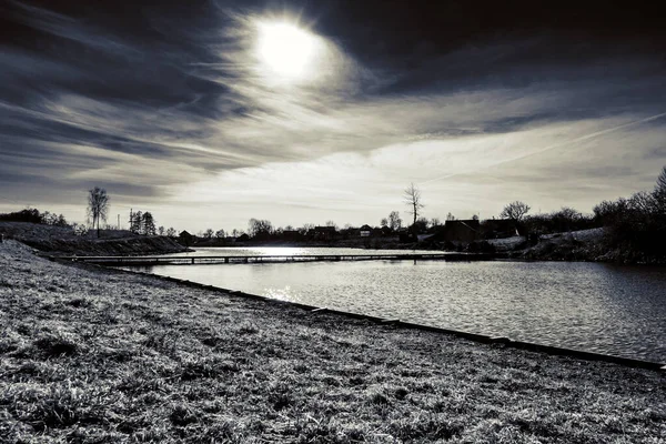 Rybaření Pstruhů Jezeře — Stock fotografie