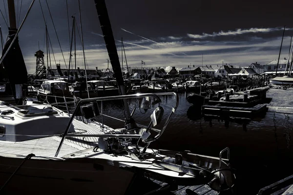 Красивая Датская Гавань Яхтами — стоковое фото