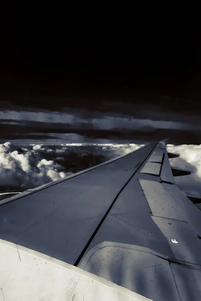 Θέα Από Παράθυρο Του Αεροπλάνου Πτέρυγα — Φωτογραφία Αρχείου