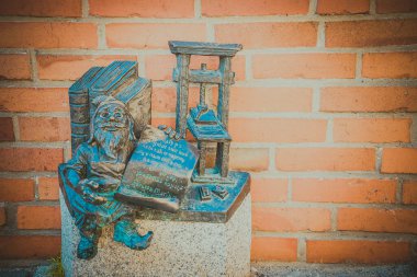 Wroclaw şehrinin caddeleri ve evleri. Şehir manzarası