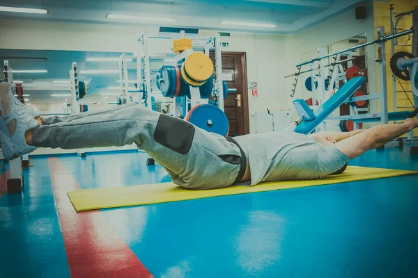 Man Går För Sport Gymmet — Stockfoto